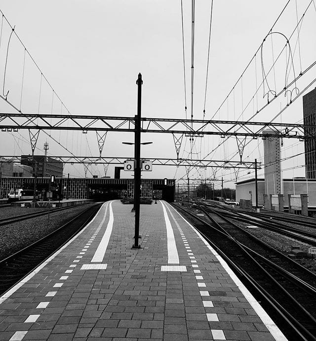 Train station lines