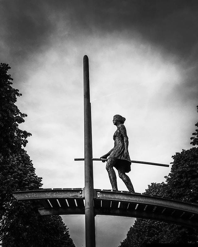 Girl holding the bridge